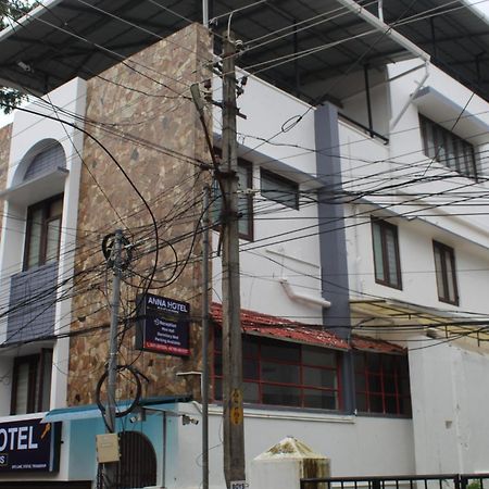 Anna Hotel Thiruvananthapuram Exterior photo