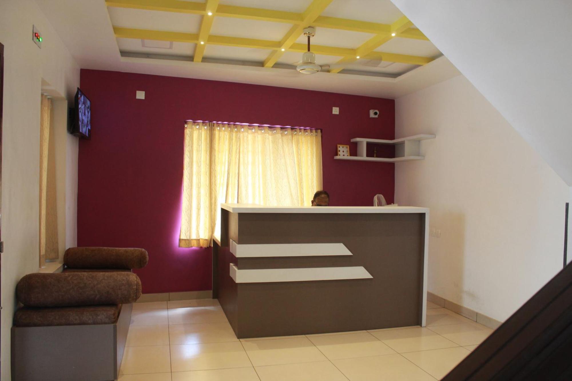 Anna Hotel Thiruvananthapuram Exterior photo